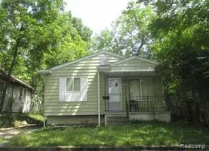 2204 N Vernon Avenue, Flint, MI 48506 - #1