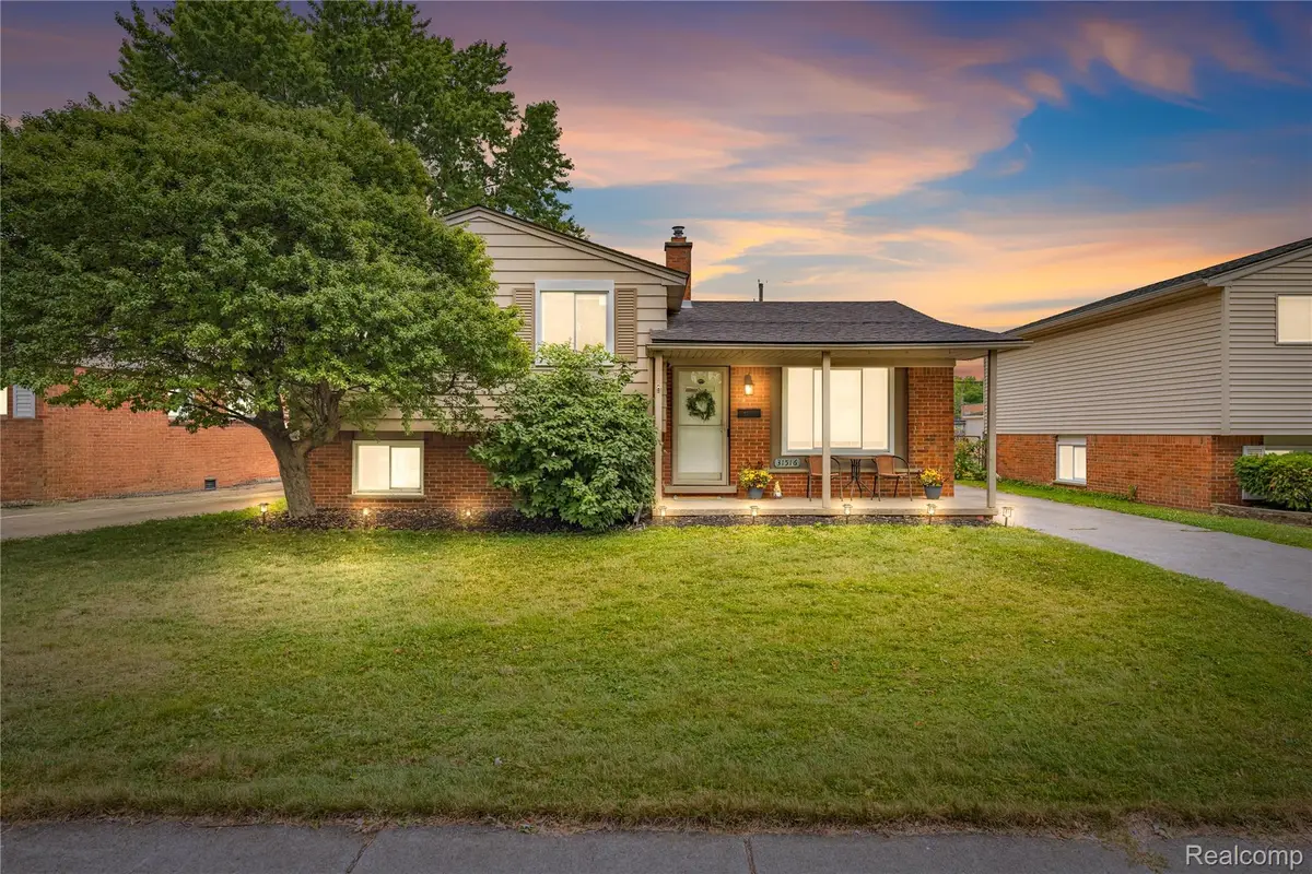 31516 Saint Margaret Street, Saint Clair Shores, MI 48082 - #1