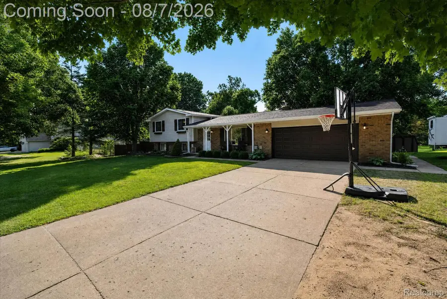 12232 Dentonview Drive, Fenton, MI 48430 - #2