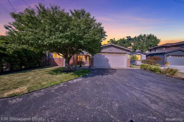 1813 Shankin Drive, WalledLake, MI 48390