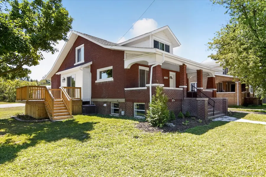 28264 Waltz Road, New Boston, MI 48164 - #2