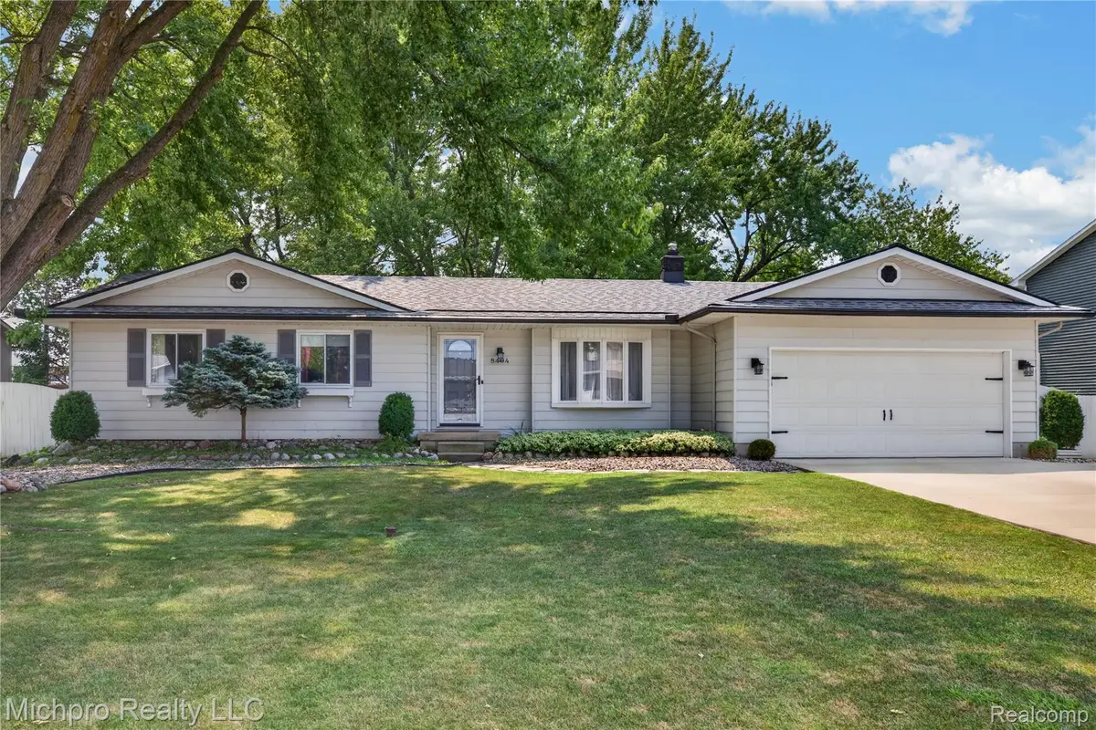 8404 Bellechasse Court, Davison, MI 48423 - #1