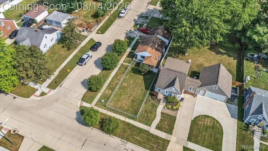 42612 Matter Place, Clinton, MI 48036 - #2