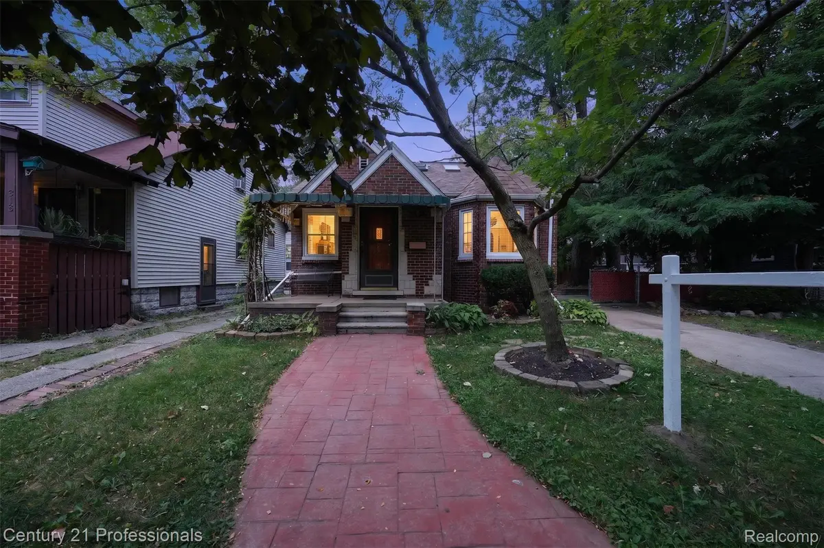 310 W Chesterfield Street, Ferndale, MI 48220 - #1
