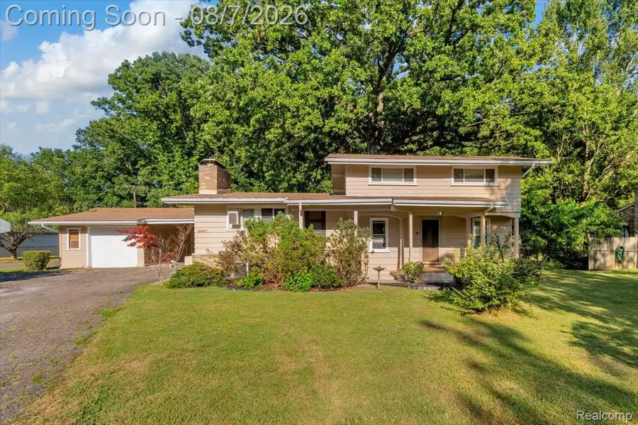 28457 Relda Drive, Trenton, MI 48183 - #2