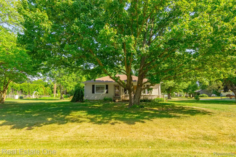 6710 Princess Lane, Clarkston, MI 48346 - #3