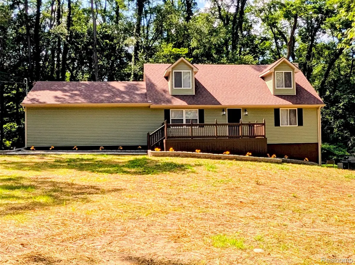 15196 Shiawassee Drive, Byron, MI 48418 - #1