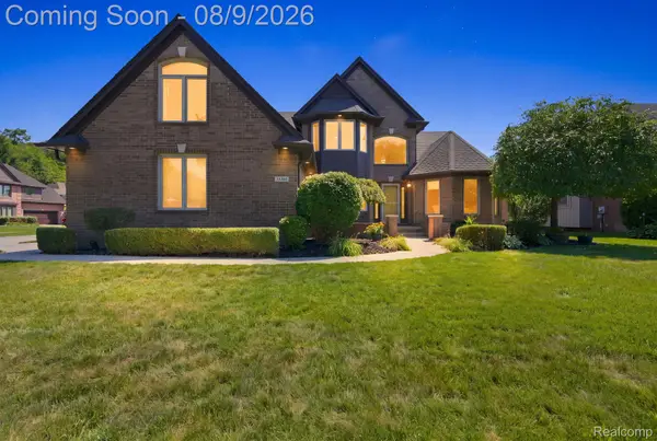 23386 Angel Park Drive, Macomb, MI 48042