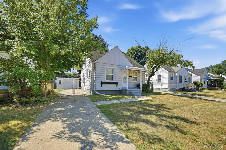 14694 Jacob Avenue, Eastpointe, MI 48021 - #2