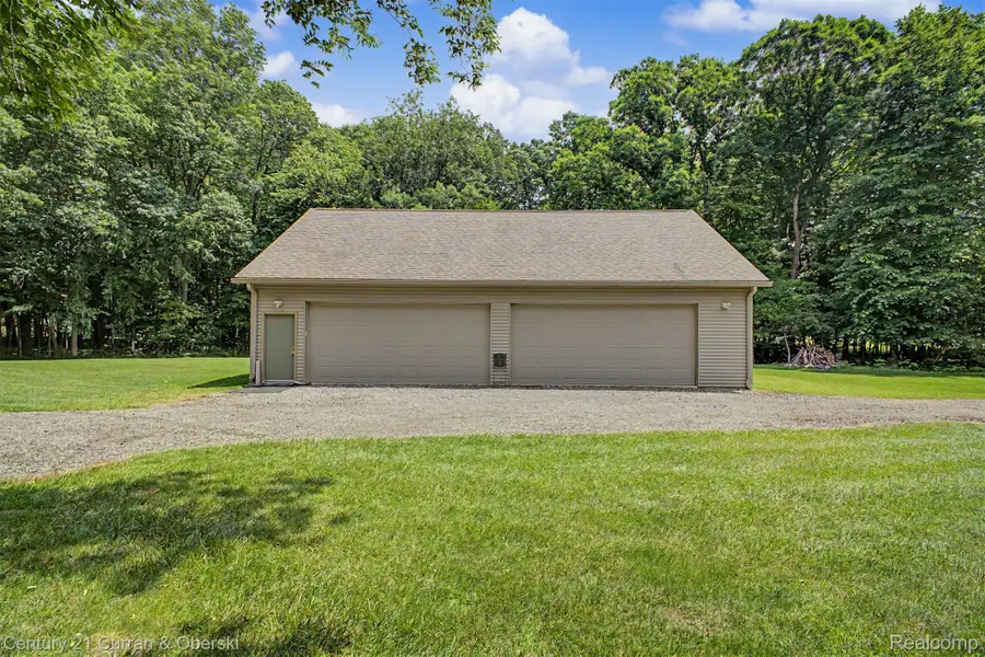 11343 Philway Court, Brighton, MI 48114 - #2