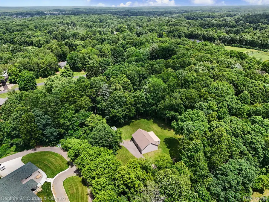 11343 Philway Court, Brighton, MI 48114 - #3