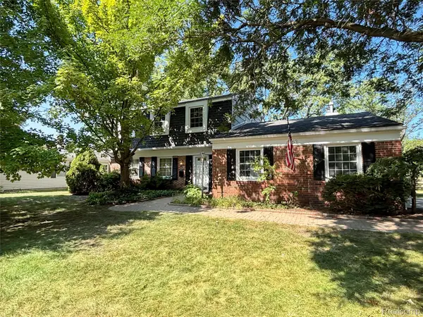 4663 Mill Pond Drive, Troy, MI 48085