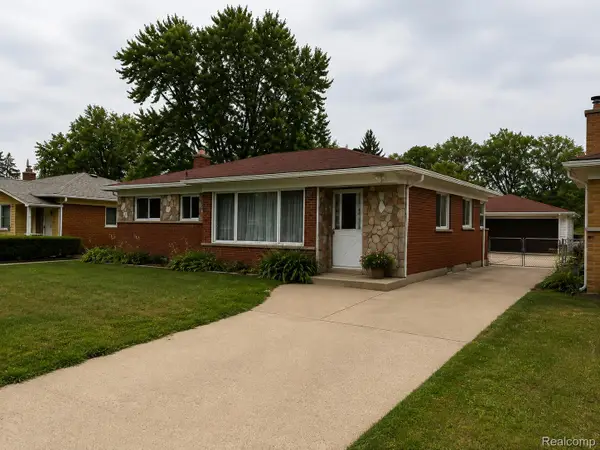 24857 Champaign, Taylor, MI 48180