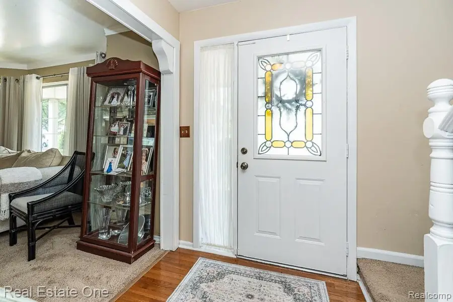 13758 Charrington Drive, Sterling Heights, MI 48313 - #2