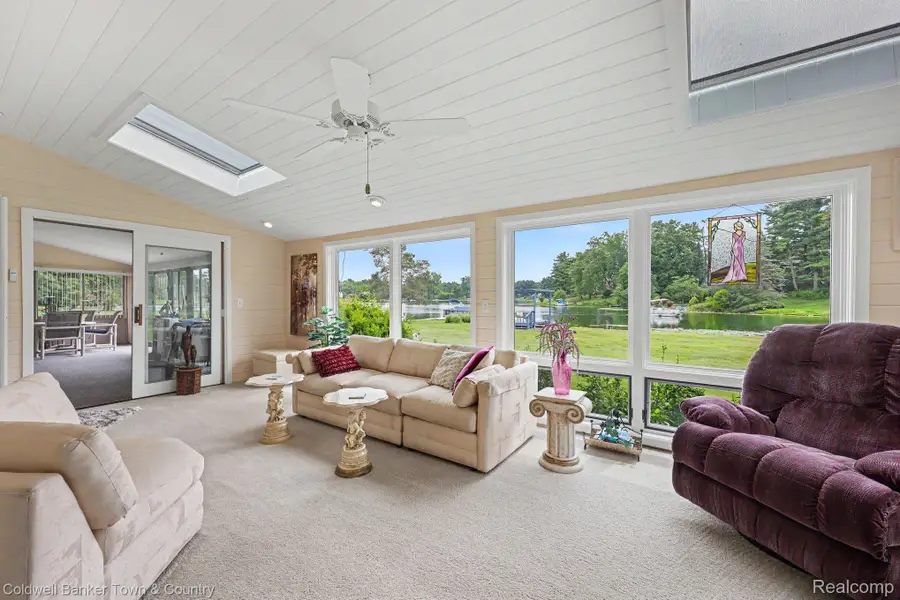 5134 Red Fox Drive, Brighton, MI 48114 - #2
