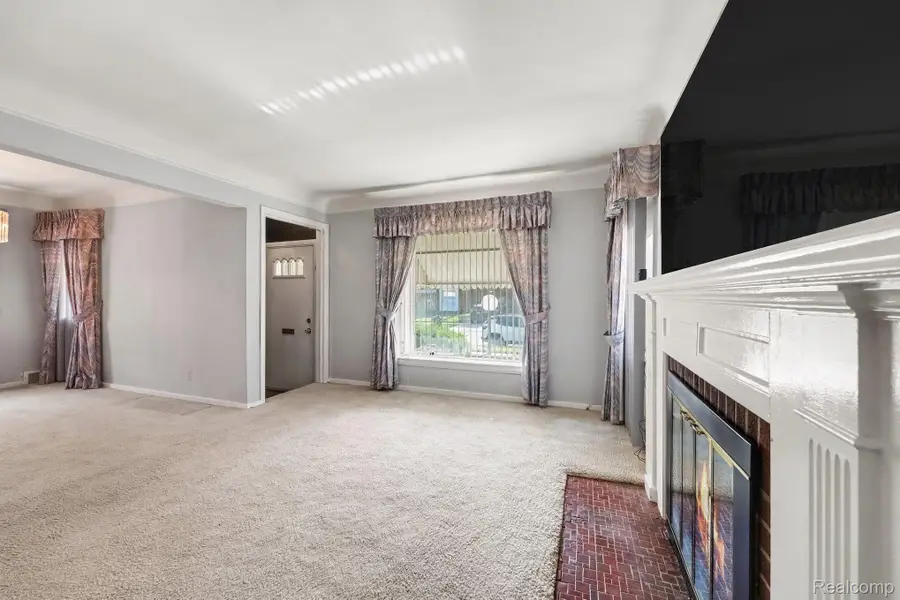 18048 Mansfield Street, Detroit, MI 48235 - #3