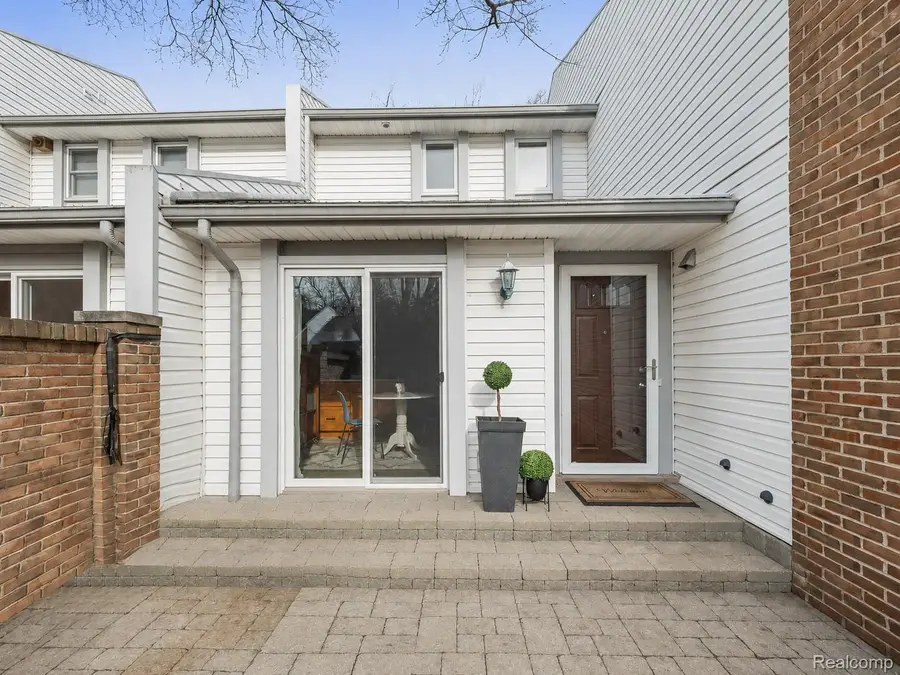 177 E Long Lake Road, Bloomfield Hills, MI 48304 - #2