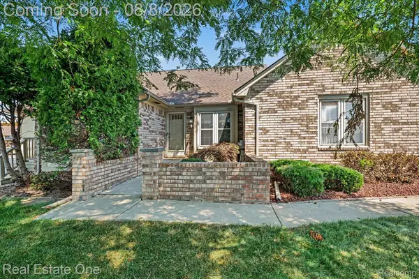 43421 Riverbend Boulevard #48, ClintonTownship, MI 48038