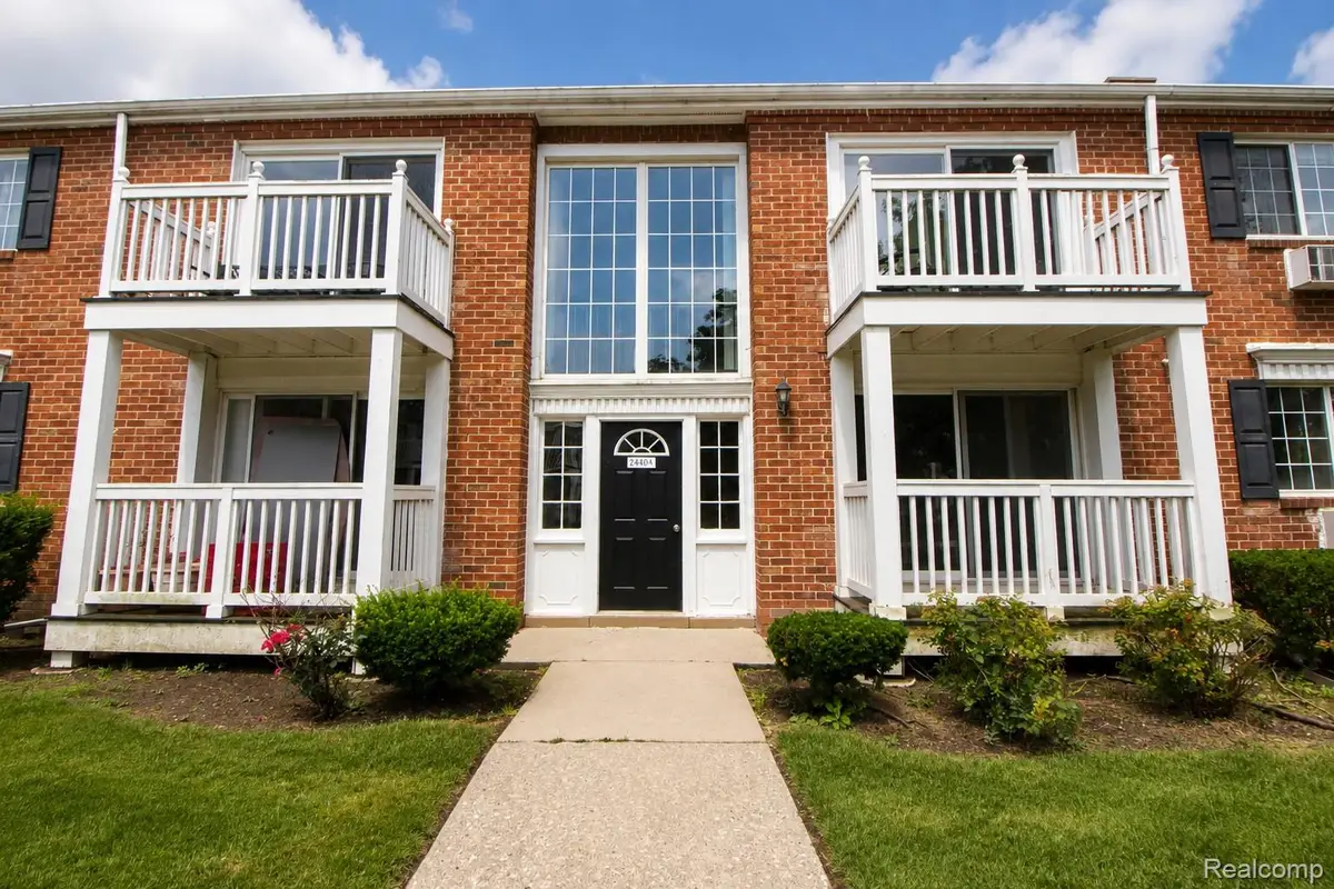 2440 Parmenter Boulevard #102, Royal Oak, MI 48073 - #1