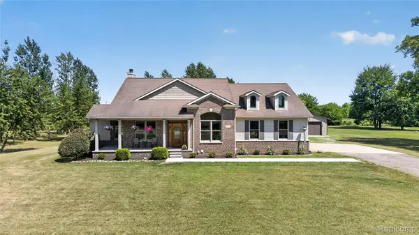 24775 Clark Road, NewBoston, MI 48164