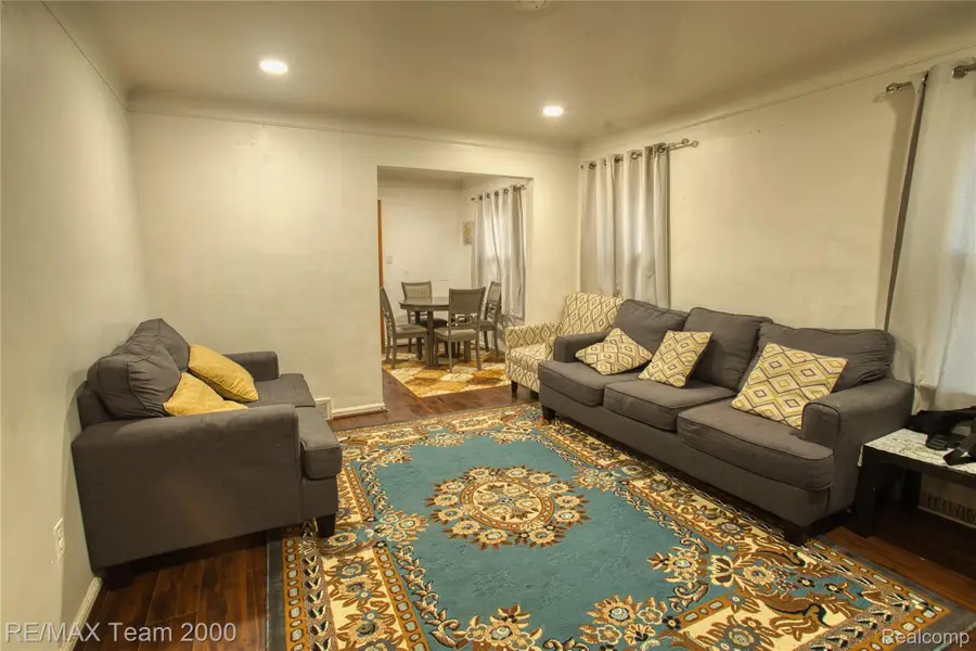 7523 Calhoun Street, Dearborn, MI 48126 - #2