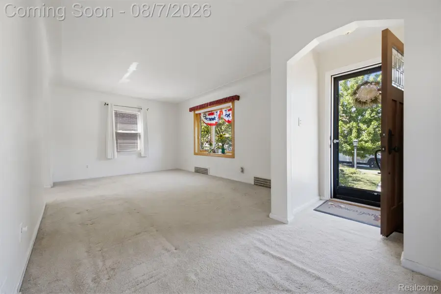 1740 N Rosevere Avenue, Dearborn, MI 48128 - #3