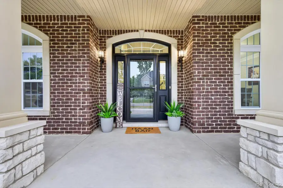 50443 Silverton Drive, Canton, MI 48187 - #3