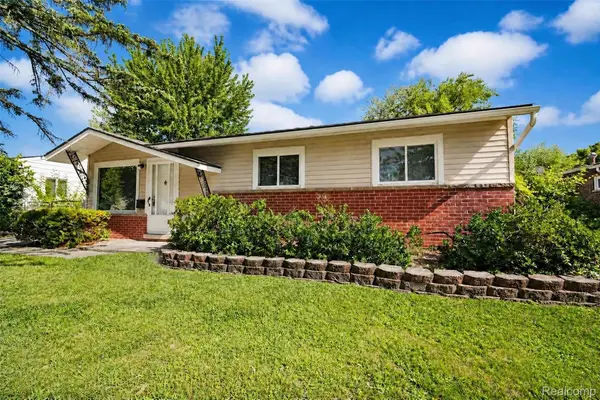 32126 Harvard Street, Westland, MI 48186