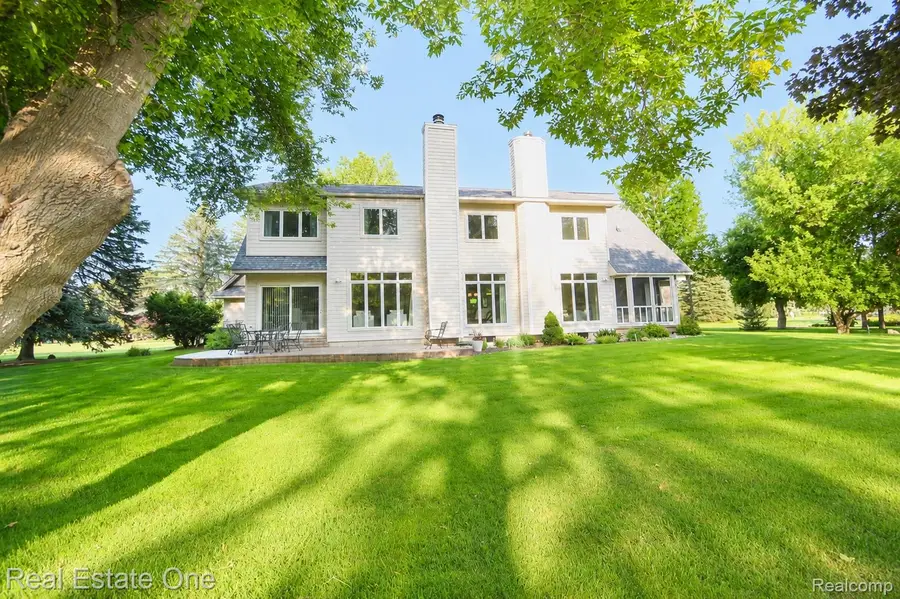 716 Bristol Lane, Orion, MI 48348 - #2