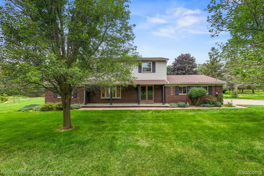 4350 Stone Barn, Milford, MI 48380 - #2