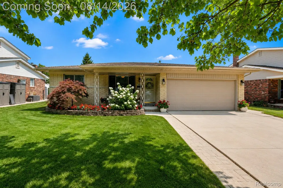 2730 Rhodes Drive, Troy, MI 48083 - #1