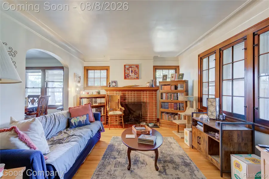 1027 E 5th Street, Royal Oak, MI 48067 - #2