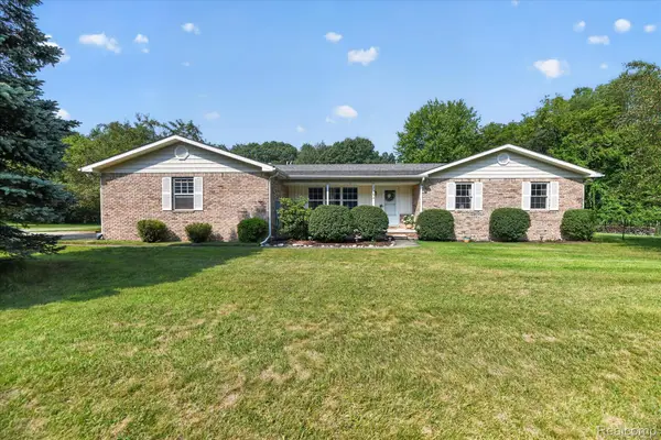 2364 Northwood Place, Brighton, MI 48114