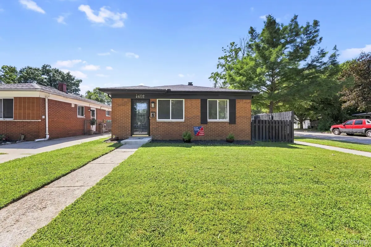 4602 Katherine Street, Dearborn Heights, MI 48125 - #1