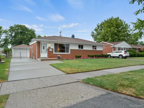 4649 Reader Drive, Warren, MI 48092