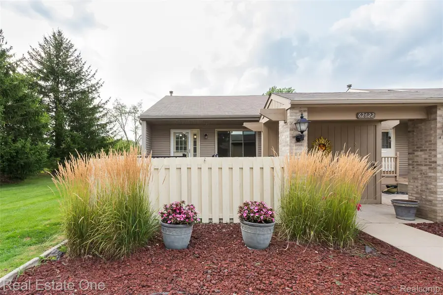 62622 Raleigh Court #1, South Lyon, MI 48178 - #2