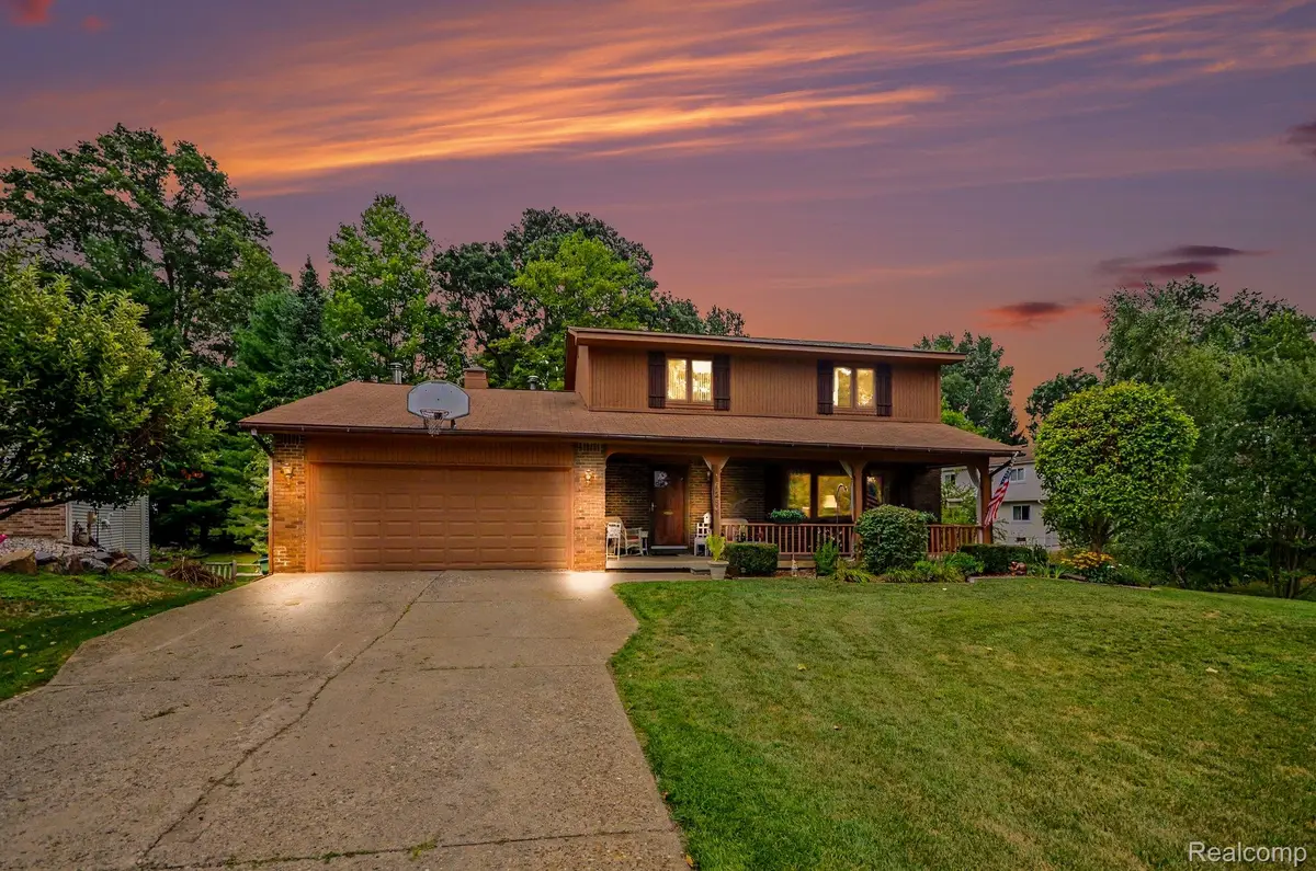 1625 Spruce Court, Commerce, MI 48390 - #1