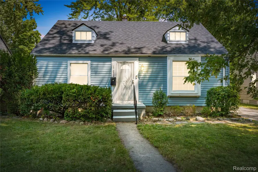 17624 Winston Street, Detroit, MI 48219 - #2