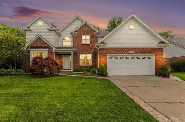 36510 Orchard Lake Drive, NewBaltimore, MI 48047