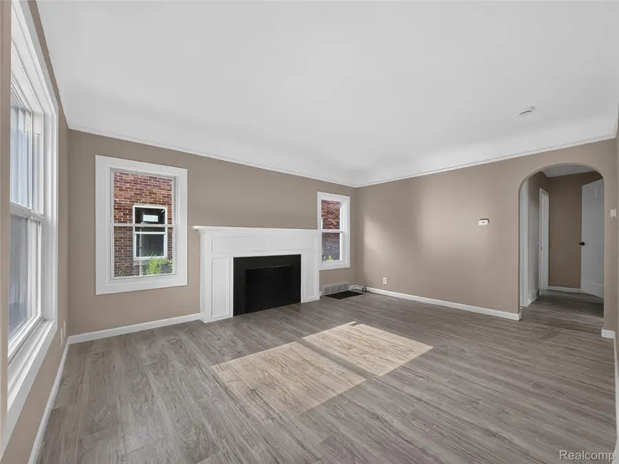 19332 Packard Street, Detroit, MI 48234 - #3