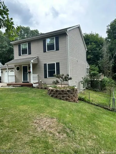 6574 Avon Drive, Brighton, MI 48116 - #2