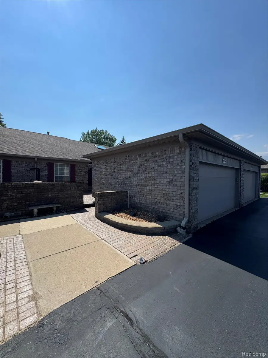 59219 Conifer Court, Washington, MI 48094 - #2