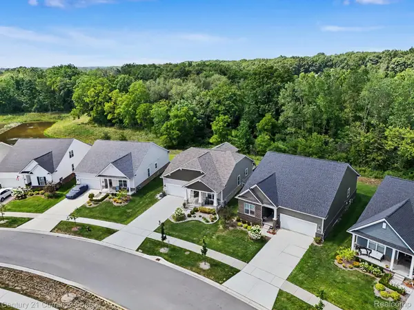 3631 Park Creek Lane #50, Canton, MI 48188