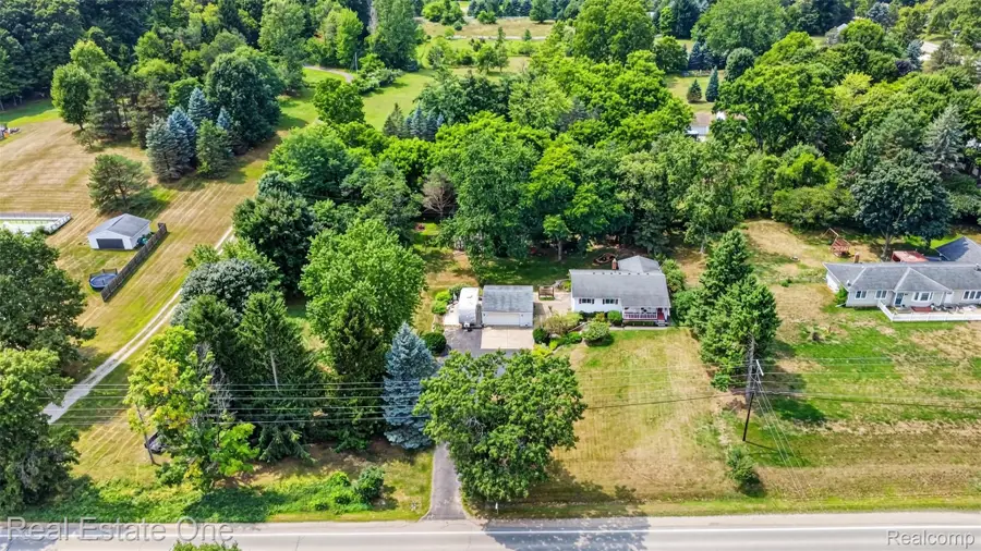 454 S Baldwin Road, Oxford, MI 48371 - #3