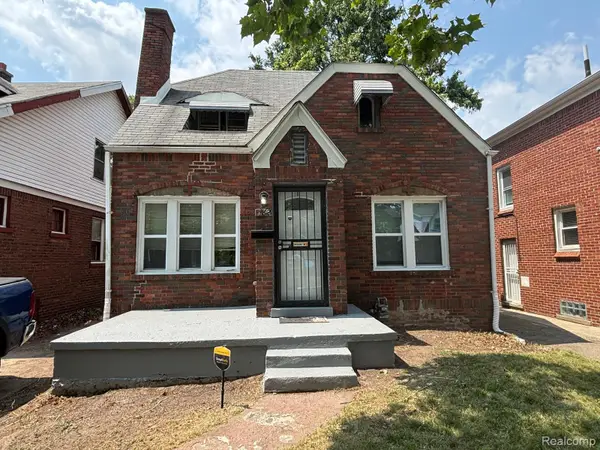 15821 Indiana Street, Detroit, MI 48238