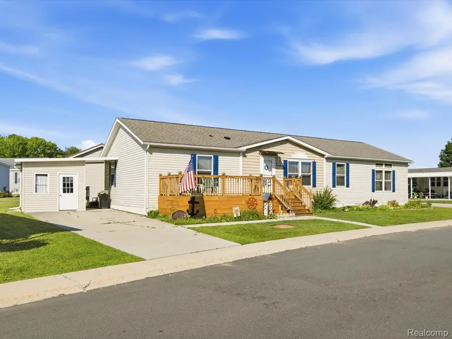6180 Twin Lakes Drive, Kimball, MI 48074 - #3