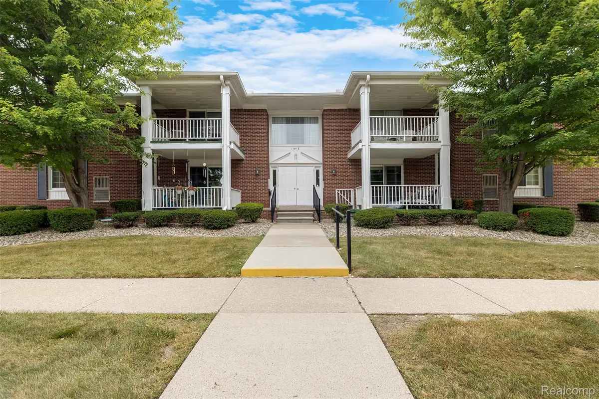 1749 Monticello Street #E3, Trenton, MI 48183 - #1