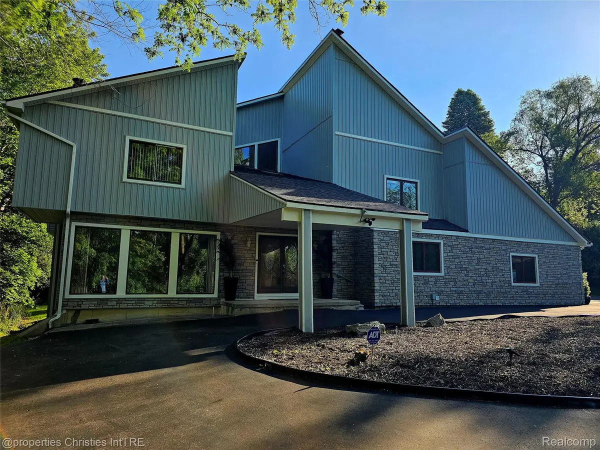 1830 Lone Pine Road, Bloomfield, MI 48302 - #1