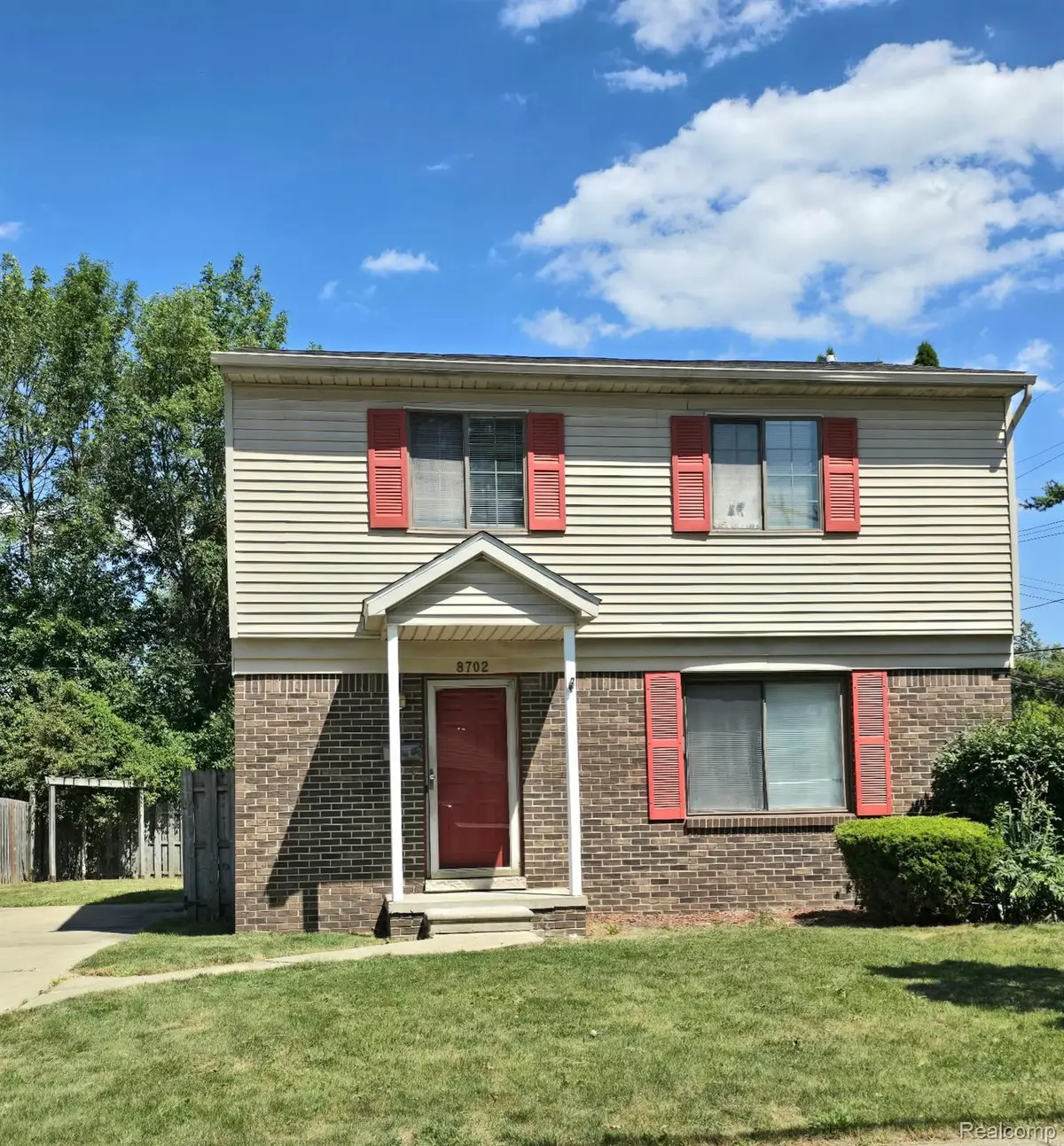 8702 Hazelton Street, Dearborn Heights, MI 48127 - #1