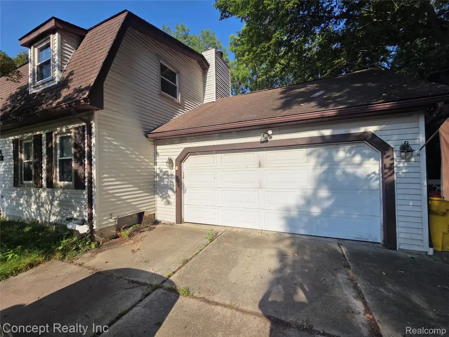 21467 Jewell Court, Grosse Ile, MI 48138 - #2